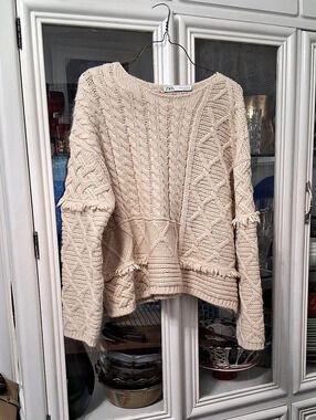 Zara Textured Fringe Knit Sweater Cream Size Medium